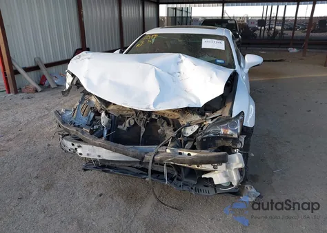 2015 Lexus Rc 350 z USA, uszkodzony, nr VIN JTHHE5BC1F5008790